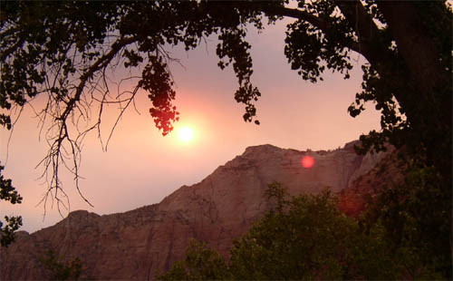 Coucher de soleil sur les montagnes de Zion