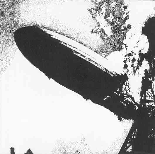 zeppelin en pleine action